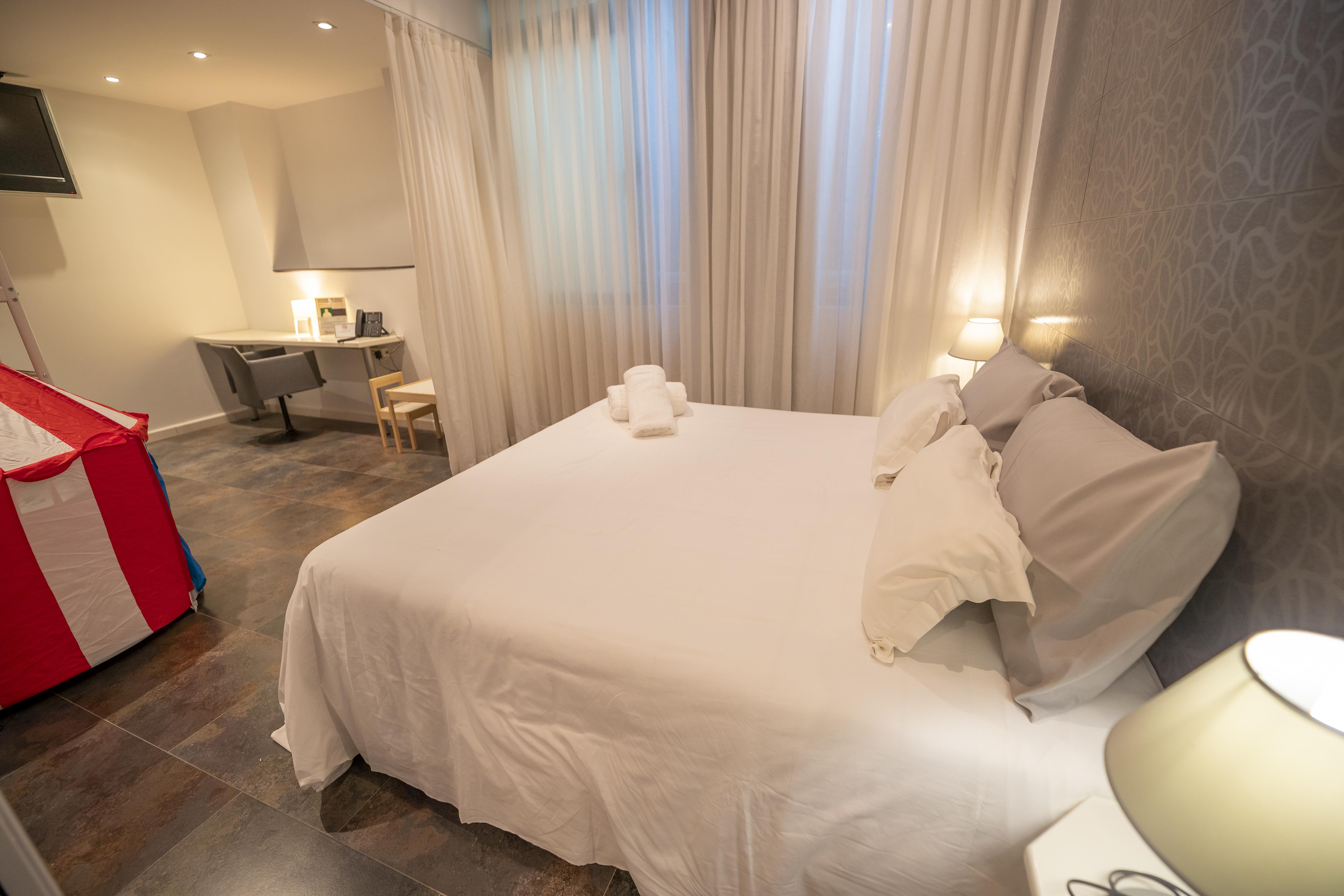 Nastasi Hotel & Spa Lleida Ngoại thất bức ảnh